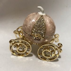 Carriage Metal Jewelry Box